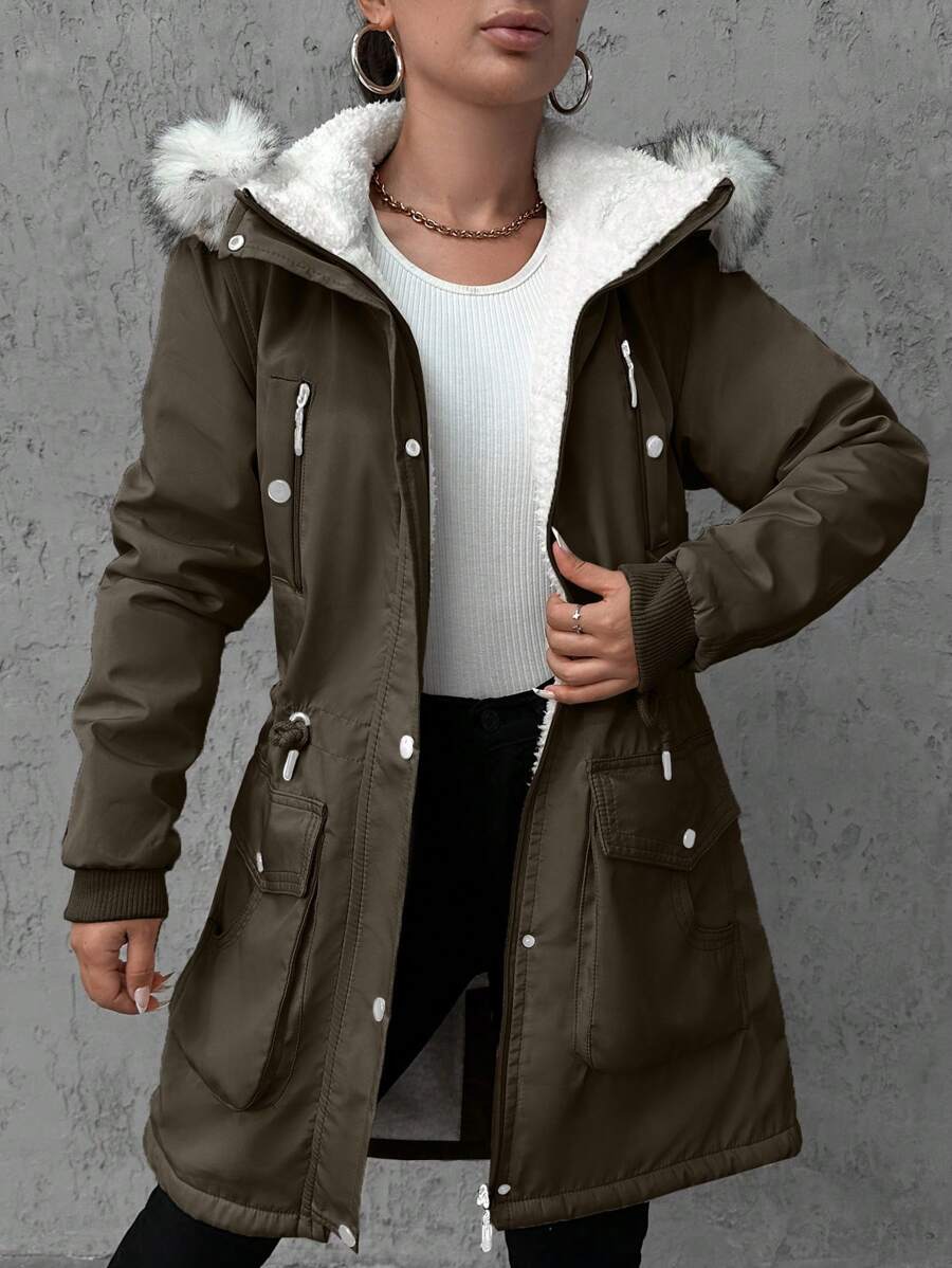 Maja – Parka met imitatiebont