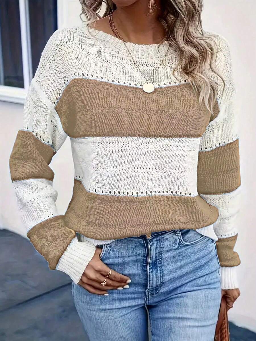 Kasia – Sweter w Paski z Otwartymi Splotami