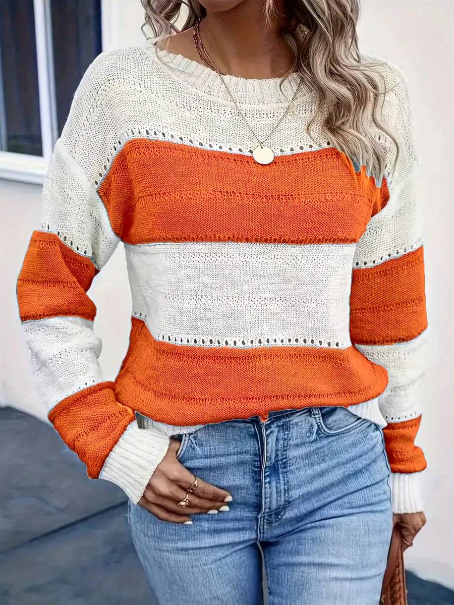 Kasia – Sweter w Paski z Otwartymi Splotami