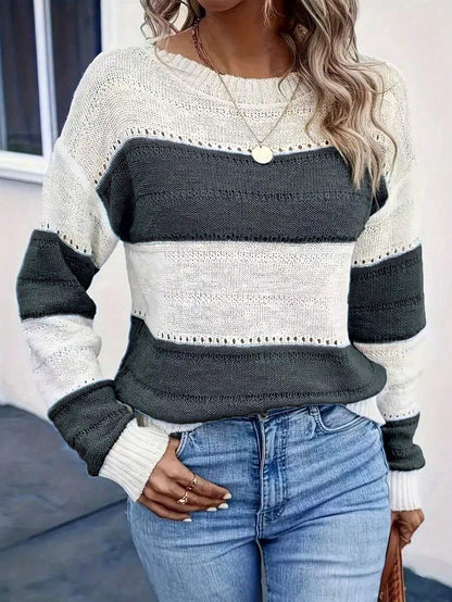 Kasia – Sweter w Paski z Otwartymi Splotami