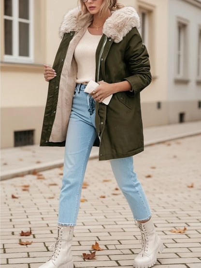 Kasia – Parka met imitatiebont