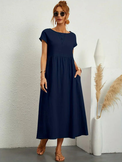 Zofia – Elegancka sukienka o prostym kroju