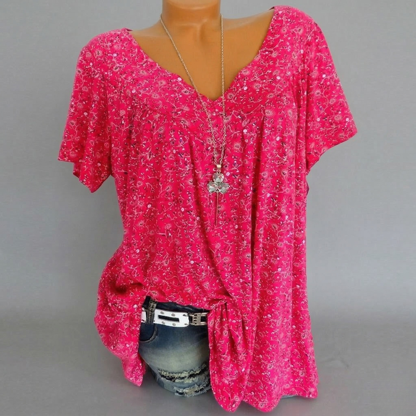 Anita – T-shirt met bloemenprint en V-hals