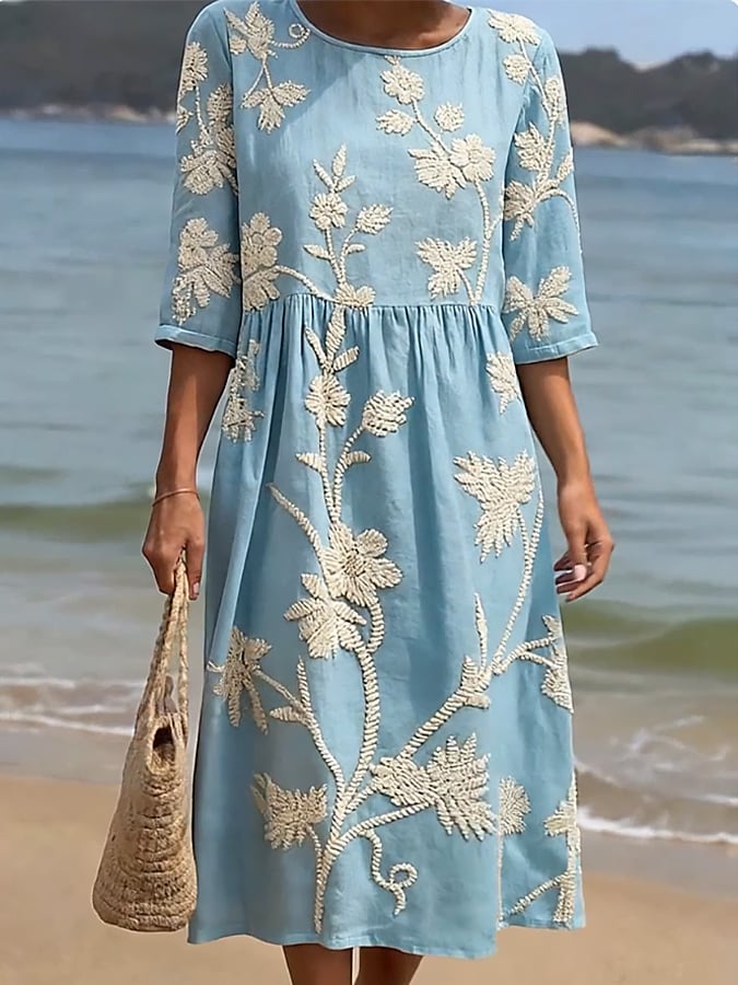 Elena – Sukienka z nadrukiem i półrękawem